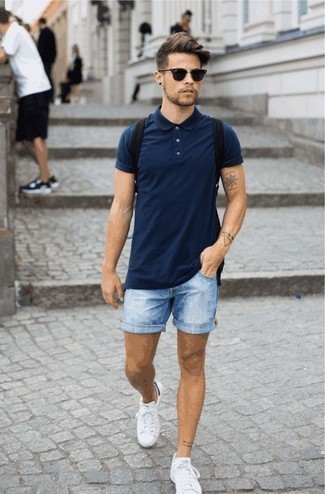 Comment porter un sac à dos quand il fait très chaud