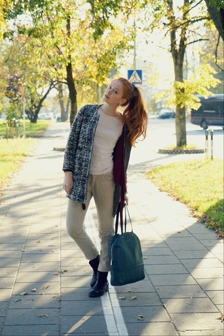 Comment porter un sac à dos au printemps à 30 ans