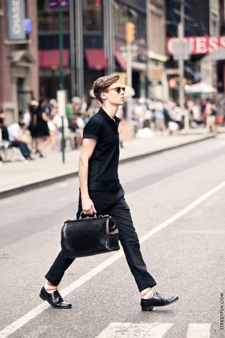 Comment porter un sac pour un style chic decontractés à 20 ans