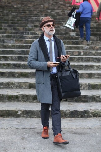 Comment porter un sac quand il fait froid après 60 ans