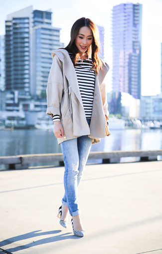Comment porter un anorak beige