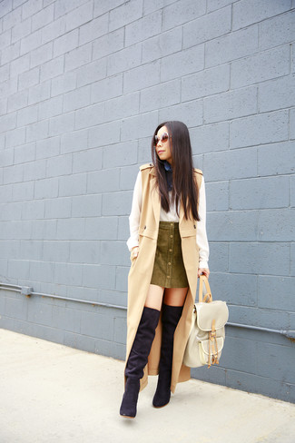 Comment porter un sac à dos beige