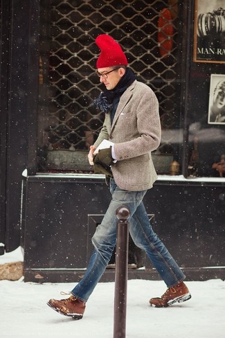 Un jean à porter avec un blazer beige quand il fait frais