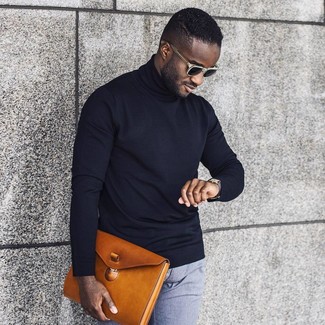 Comment porter une serviette beige pour un style elégantes
