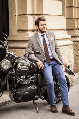 Comment porter une veste à carreaux beige au printemps