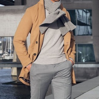 Comment porter un manteau beige pour un style elégantes quand il fait froid