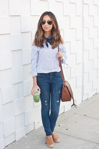 Comment porter des espadrilles beiges