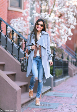 Comment porter des espadrilles beiges