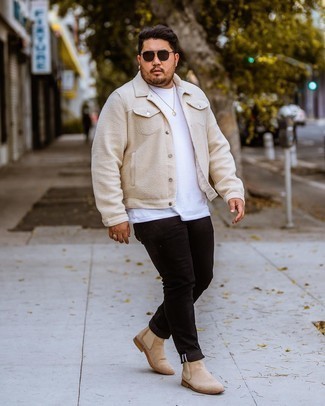 Comment porter une veste-chemise en polaire beige