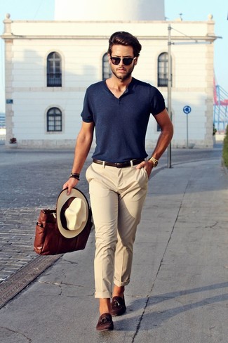 Comment porter un chapeau beige