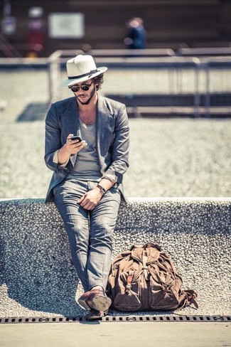 Comment porter un chapeau beige pour un style chic decontractés