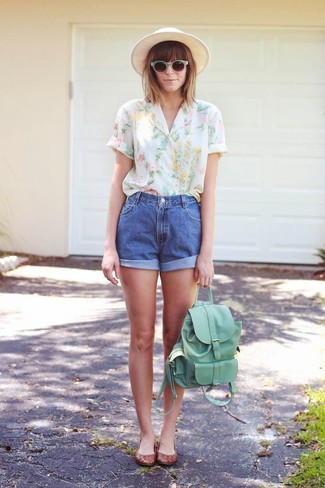 Comment porter un chapeau beige