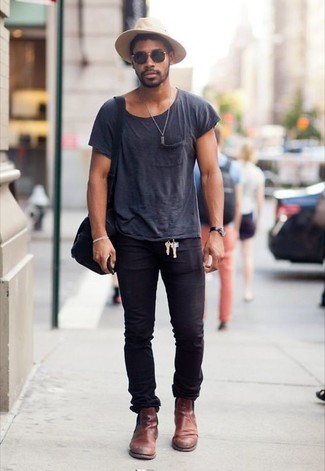 Comment porter un chapeau beige pour un style decontractés