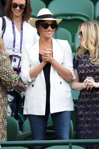 Comment porter un chapeau beige
