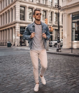 Comment porter un jean beige en été