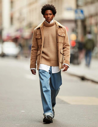 Comment porter un pull en tricot beige à 20 ans