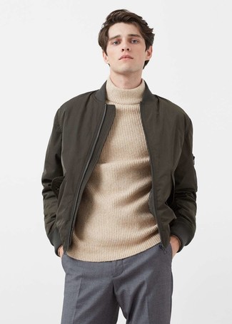 Comment porter un pull en tricot beige