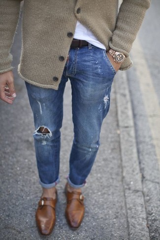 Comment porter un pull en tricot beige