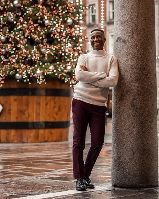 Comment porter un pull en tricot beige quand il fait chaud