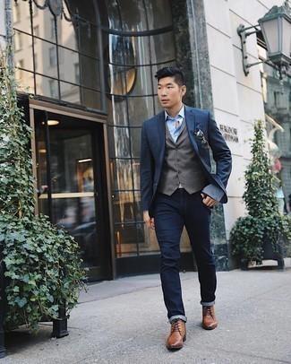 Comment porter une ceinture en cuir beige à 30 ans