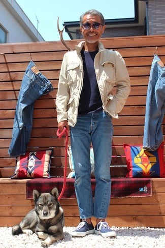 Comment porter un veste militaire beige