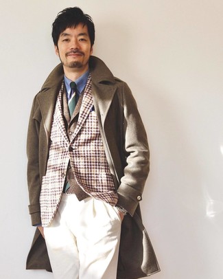 Comment porter un blazer en laine écossais beige