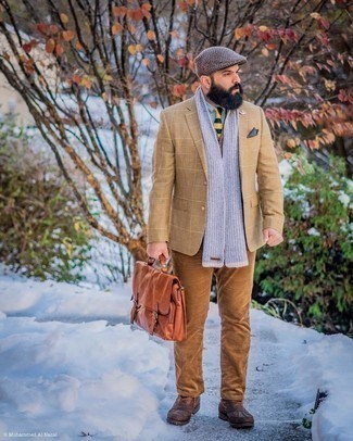 Comment porter un blazer en laine écossais beige