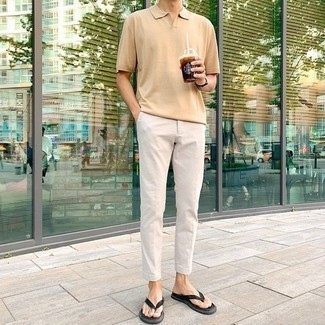 Comment porter un polo beige pour un style relax