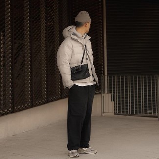 Comment porter une doudoune beige