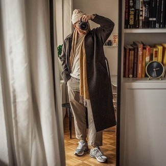 Comment porter des chaussettes beiges pour un style decontractés quand il fait froid