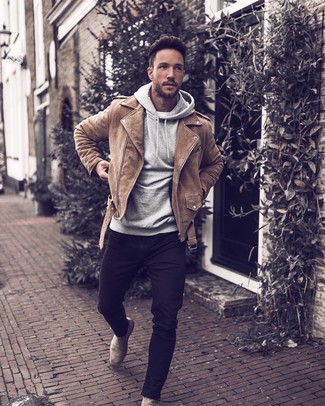 Comment porter une veste en daim beige
