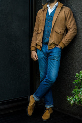 Comment porter une veste en daim beige