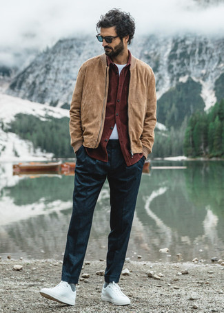 Comment porter une veste en daim beige