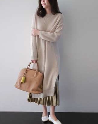 Comment porter une robe-pull beige