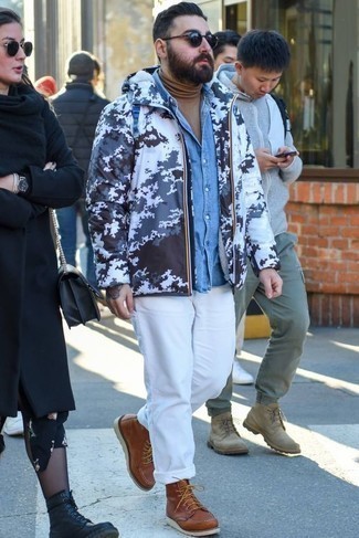 Comment porter un pull beige pour un style chic decontractés quand il fait chaud