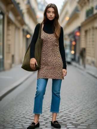 Comment porter une robe débardeur beige