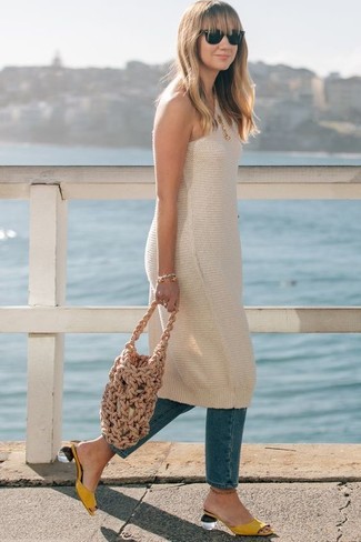 Comment porter une robe débardeur beige