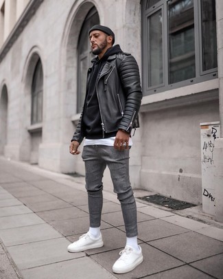 Comment porter une veste motard avec un débardeur