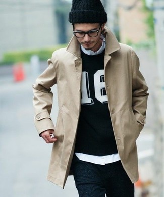 Comment porter un pull à col rond imprimé noir et blanc
