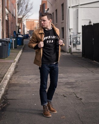 Comment porter un sweat-shirt imprimé noir et blanc