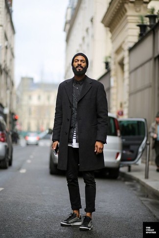 Comment porter un bonnet noir