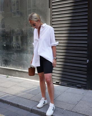 Comment porter un short cycliste noir