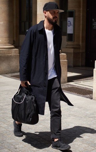 Comment porter une serviette en toile noire