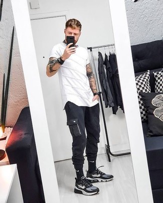 Comment porter un pantalon cargo noir