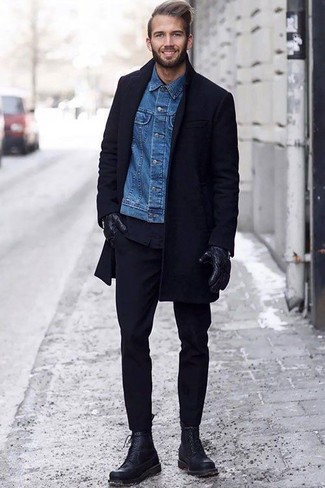 Un pardessus à porter avec un pantalon chino noir
