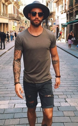Comment porter un short en denim noir