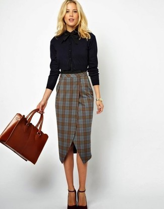 Comment porter une chemise de ville noire