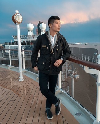 Comment porter une veste style militaire noire au printemps