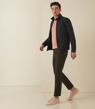 Comment porter une veste harrington noire
