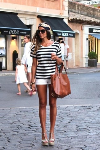 Comment porter un bandeau noir